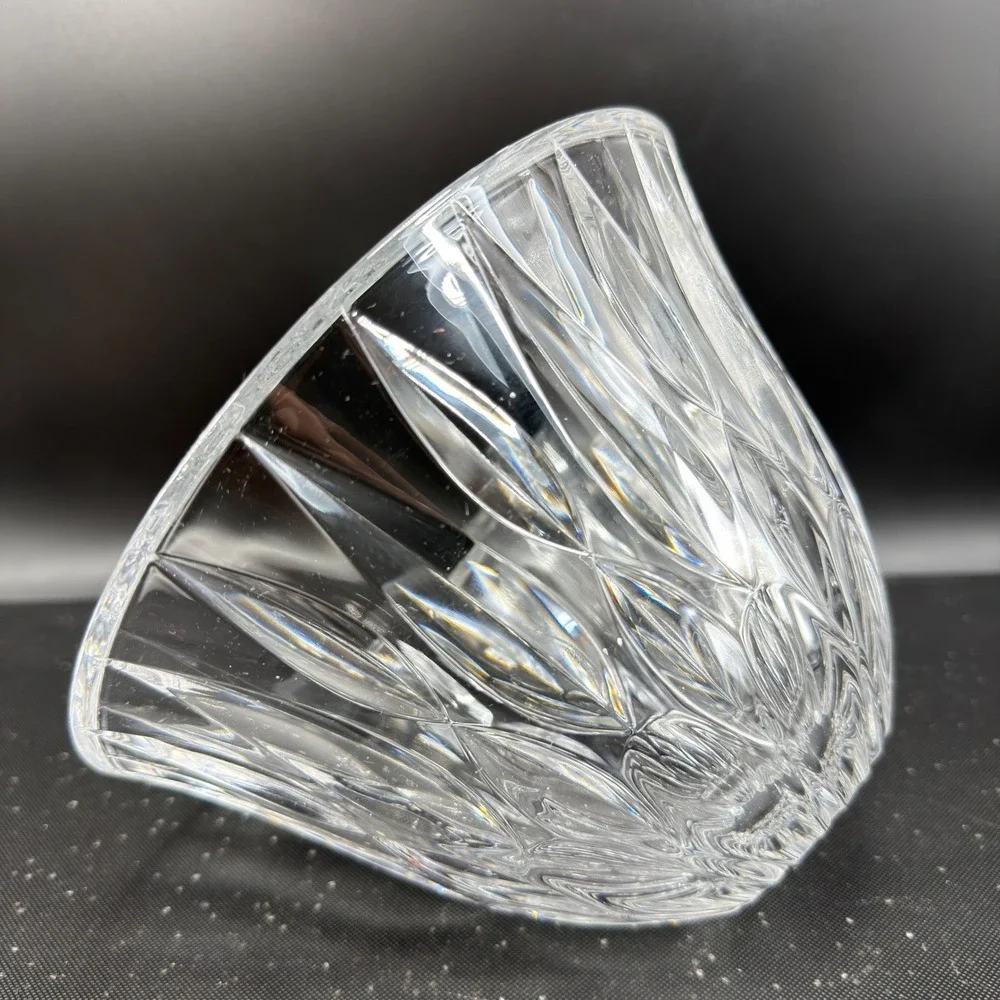Marquis by Waterford Crystal Petal Clear 8Inch Serving Bowl Centerpiece Rainfall